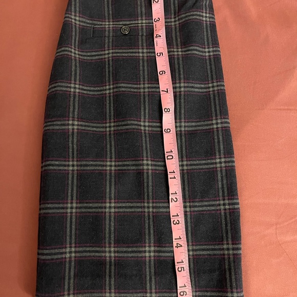 Plaid skirt - Picture 4 of 5